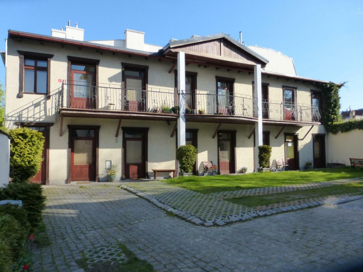 Iwona Hostel - Budget Rooms With Private Bathrooms Sopot Esterno foto